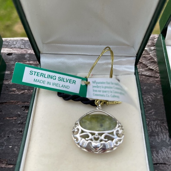 Sterling Silver Made in Ireland Connemara Marble - Picture 7 of 7